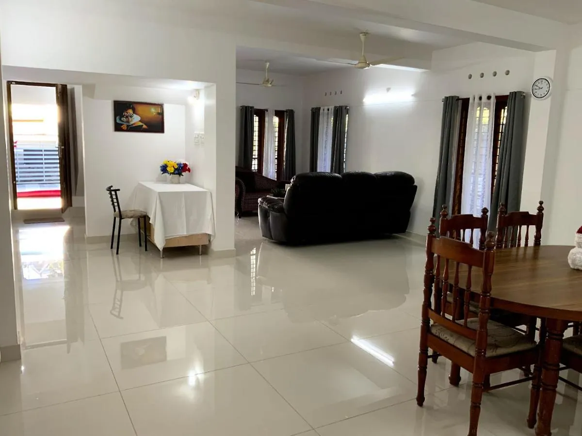 Pazhoor Residency Home Stay 4Bhk Deluxe Thiruvananthapuram